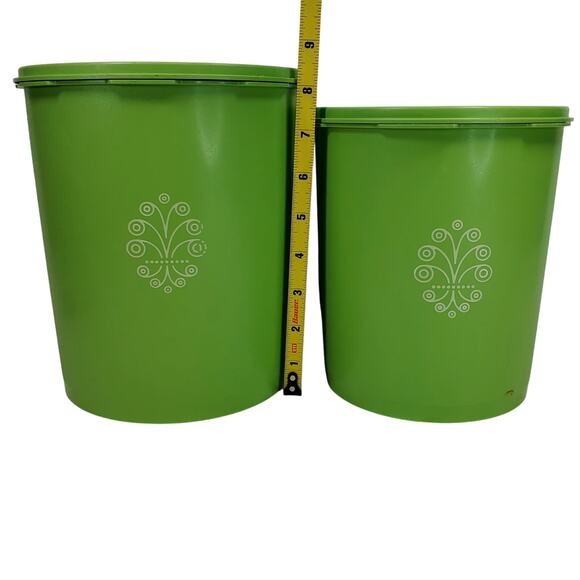 Lot of 2 Vtg Nesting Tupperware Servalier Green Canister Large 805-4 Med 807-5 - Picture 4 of 11